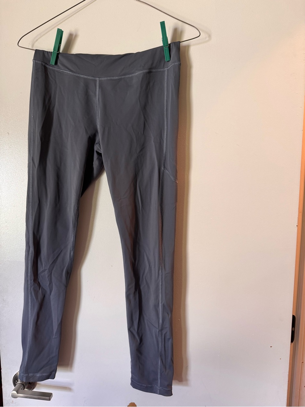 Gray High-Waist Athletic Leggings